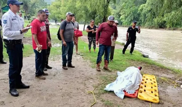 Rescatan cuerpo de menor arrastrado por el río en La Misión, Hidalgo.