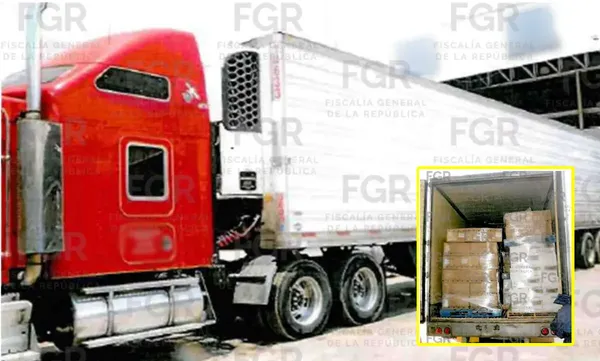 Elementos de la Guardia Nacional detuvieron a los responsables en la autopista Arco Norte tras despojar a los ocupantes del tráiler con un arma de fuego e inhibidores de señal.