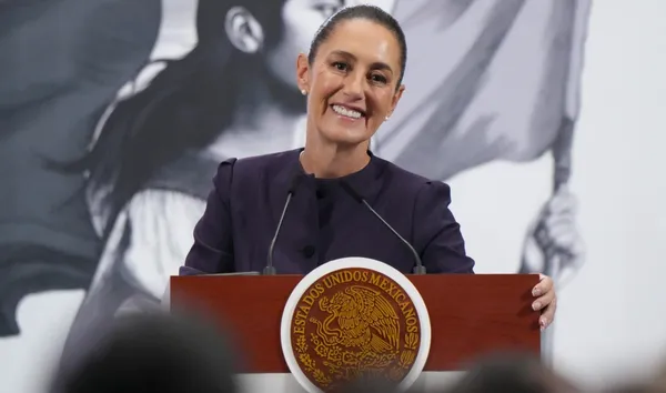 Presidenta Sheinbaum informa sobre temas energéticos y diplomáticos en La Mañanera.