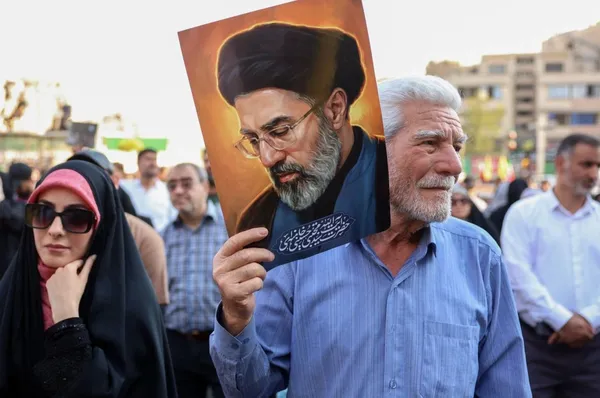 El líder supremo de Irán, ayatollah Mojtaba Jamenei, durante un discurso oficial en Teherán.
