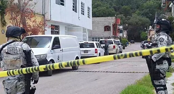 Cuatro personas asesinada fueron encontradas en un domicilio de la calle Fresno, en la colonia San Lorenzo, en Tula de Allende. Foto: Especial