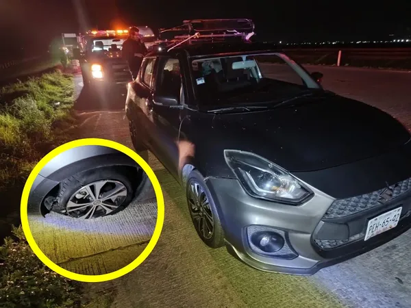 Vehículo afectado por asalto masivo en el Arco Norte, tramo Calpulalpan–Sahagún, donde encapuchados robaron y secuestraron a mujeres.