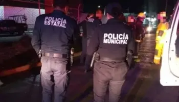 Disparos frente a la Secretaría de Seguridad Pública de Pachuca; autoridades realizan operativo sin detenidos hasta el momento.