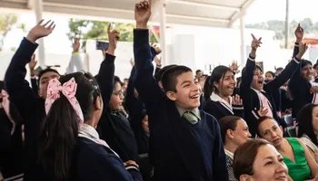 La Secretaría de Educación Publica hizo oficial el calendario escolar 2026-2027, el cual contempla 185 días de clases para preescolar, primaria y secundaria en todo México. Foto: SEP