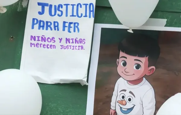 Familiares y amigos piden justicia para Fernando, el pequeño que fue entregado como garantía a unos prestamistas en el Estado de México.