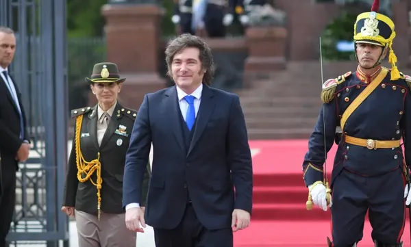 El mandatario argentino utilizó sus plataformas digitales e imágenes con inteligencia artificial para respaldar a la "Albiceleste" ante la deliberación pública internacional. Foto: https://www.facebook.com/OPRArg