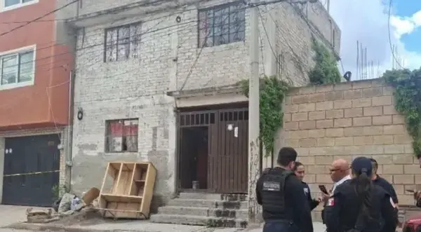 La Fiscalía del Estado de México aseguró la vivienda donde fue localizado el cuerpo de Fernando, en el municipio Los Reyes La Paz. Foto: Especial