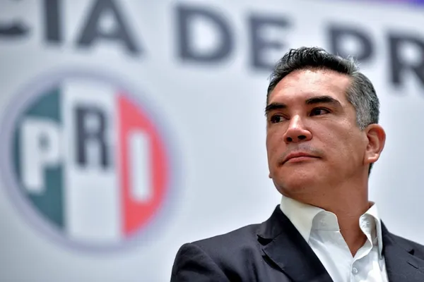 Alejandro Moreno podría perder el fuero en septiembre tras revisión de la Sección Instructora de la Cámara de Diputados.