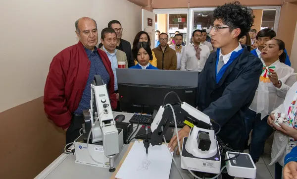Estudiantes hidalguenses fortalecen sus habilidades en robótica e inteligencia artificial en la red de laboratorios STEM más grande del país.