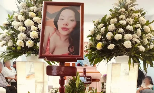 Familiares y amigos de Dulce María se manifestaron en el municipio de Actopan para exigir justicia y la pena máxima por el delito de feminicidio de la joven a quien realizaron un servicio funerario. Foto: Cortesía