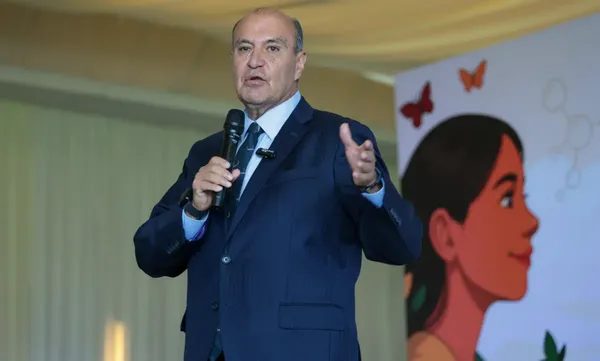 Natividad Castrejón Valdez durante el inicio de los trabajos del Encuentro Estatal "Voces que transforman" en Hidalgo.
