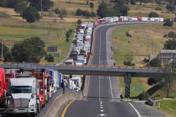 bloqueos carreteros, Hidalgo protestas, México-Pachuca, transportistas Hidalgo, cierres viales
