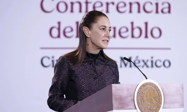 La presidenta Claudia Sheinbaum durante su conferencia mañanera, donde cuestionó la falta de coordinación federal en el proyecto de seguridad de Querétaro. Foto: Presidencia