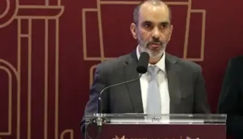 Francisco Ángel Fernández Hasbun, encargado de despacho de la PGJEH, durante la conferencia mañanera de este lunes 9 de marzo. Foto: Reporte Ágora