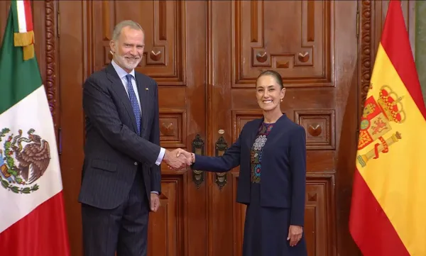 La presidenta de México, Claudia Sheinbaum, recibió la tarde de este jueves 25 de junio al rey Felipe VI en Palacio Nacional. Foto: Gobierno de México
