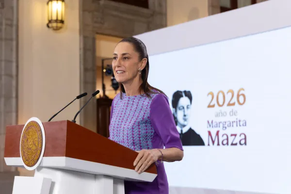 Presidenta Claudia Sheinbaum durante conferencia matutina en Palacio Nacional.