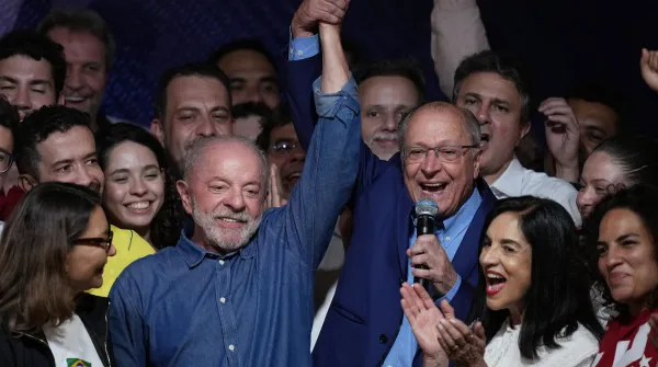 El presidente de Brasil, Luiz Inácio Lula da Silva, tras ganar la segunda vuelta presidencial