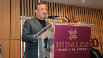 Julio Menchaca, gobernador de Hidalgo, confirmó el aumento al transporte público.