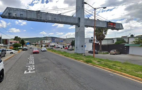 Cierre de tramo del bulevar Colosio en Pachuca por obras de rehabilitación vial.