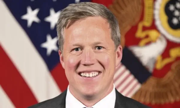 Dan Driscoll dejará su cargo como secretario del Ejército de EE. UU. en los próximos días tras fricciones con el secretario de Defensa, Pete Hegseth.