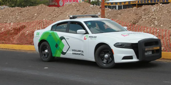 Patrullas ambientales de Hidalgo realizan inspecciones de verificación vehicular y pase turístico.