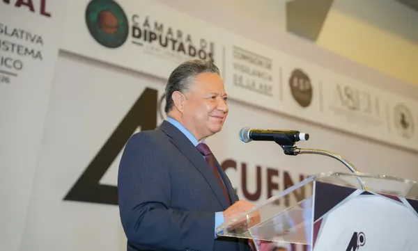 El gobernador de Hidalgo, Julio Menchaca, afirmó que la fuerza pública garantiza la seguridad en la entidad tras los disturbios registrados en tres municipios.