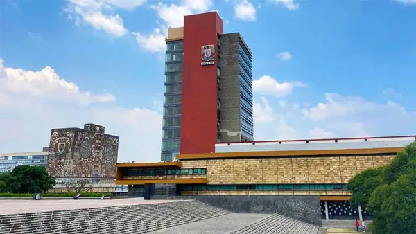 El rector Leonardo Lomelí Vanegas convocó a una Comisión Técnica para auditar el examen de ingreso en línea a nivel licenciatura de la UNAM. Foto: UNAM
