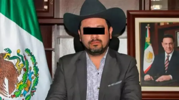 Exalcalde de Singuilucan detenido por desfalco millonario vinculado a la Estafa Siniestra en Hidalgo.