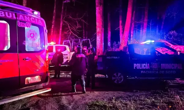 Elementos de Protección Civil, Policía Municipal y el binomio canino Alfa rastrearon una circunferencia de 10 kilómetros a pie en el Valle de los Enamorados para rescatar a los jóvenes.