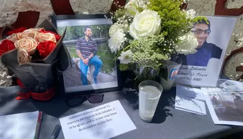 La comunidad docente y estudiantil del CECyTEH Tetepango realizó una marcha pacífica para exigir justicia por la muerte del profesor Jesús Echavarría.