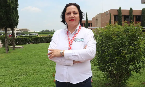 Integrantes del equipo de investigación del ITSOEH desarrolladores de la patente “Polvo vegetal para alimentación y método para producirlo”, avalada por el IMPI. Foto: SEPH