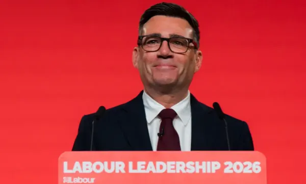 Andy Burnham ofreció su primer discurso como líder oficial del Partido Laborista, consolidando su camino hacia Downing Street como próximo primer ministro británico. Foto: instagram/andy.burnham