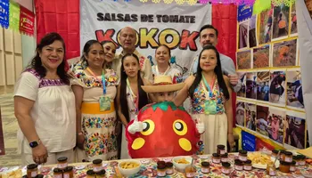 El secretario Natividad Castrejón Valdez encabezó a la delegación de estudiantes de Hidalgo que obtuvo un histórico triunfo con seis proyectos en la Premiación Nacional Somos el Cambio 2026.