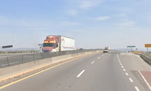 Durante la octava reunión entre autoridades estatales y la concesionaria del Arco Norte, Operaciones IDEAL, el secretario de Seguridad Pública de Hidalgo informó que casi la mitad de los robos ocurridos en esta autopista durante 2026 se concentraron en Tula. Foto: Google Maps