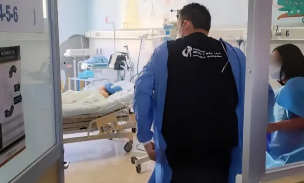 La CNDH solicitó la reparación integral del daño e instrucción en derechos humanos para el personal médico del IMSS-Bienestar en Tula, tras acreditar negligencia médica y graves violaciones a los derechos de una madre soltera que perdió a su bebé recientemente nacido.