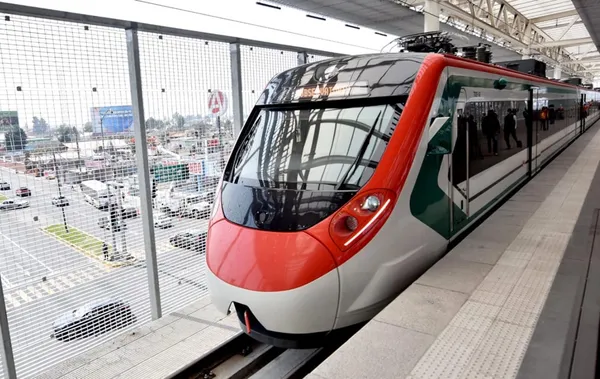 Programa ferroviario 2025-2030 incluye trenes de pasajeros entre CDMX y Pachuca, Nuevo Laredo y Nogales.
