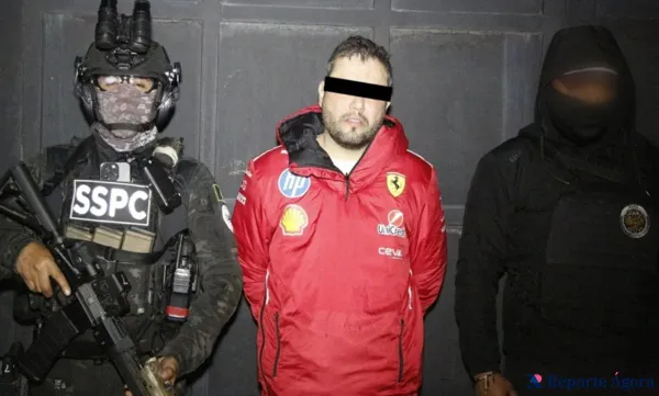 El alcalde de Tequila, Diego Rivera Navarro, fue aprehendido por fuerzas federales como parte de la Operación Enjambre contra la extorsión y la corrupción. Foto: Cortesía