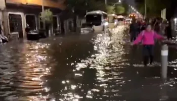 Inundación en el paradero de Indios Verdes afecta la circulación hacia la México-Pachuca
