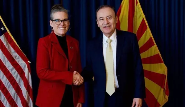 Durazo viajará a EU pese a ser señalado como "sospechoso de terrorismo" en base de datos CBP; niega cualquier alerta en su contra.