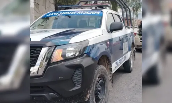 Elementos de emergencia y cuerpos de seguridad acudieron a la avenida Revolución, en Acayuca, tras el reporte del hallazgo de un hombre sin vida dentro de una cisterna.