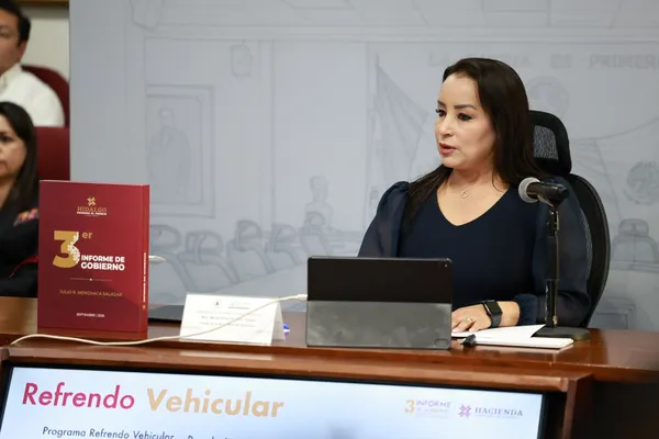 Entrega del Paquete Hacendario 2026 en el Congreso de Hidalgo.