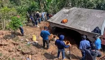 Imagen de una de las viviendas afectadas por las lluvias de octubre de 2025 en Chapula, municipio Tianguistengo, Hidalgo, una de las localidades quemas sufrió durante el temporal. Foto: Cortesía