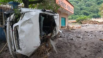 Comunidades de la sierra Otomí-Tepehua en Hidalgo, son parte de las localidades más afectadas por el temporal.